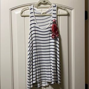 Striped tank, with embroidered flowers